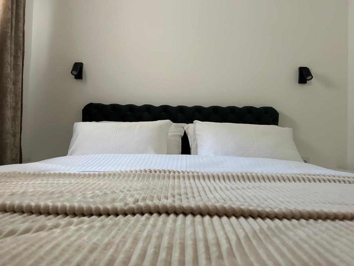 La Casa Apartments Jagodina Extérieur photo